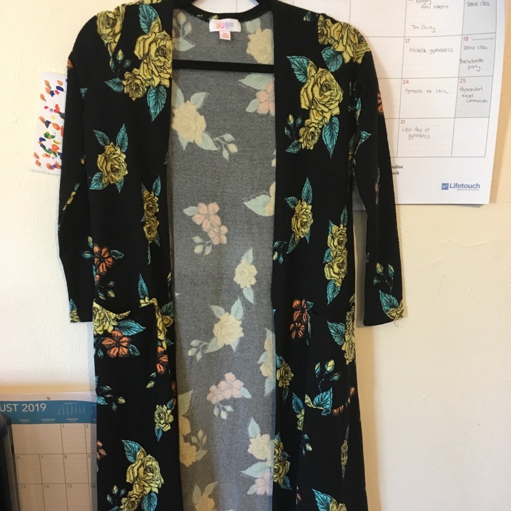 LulaRoe 🌻 Sarah long cardigan 🌻 size XS